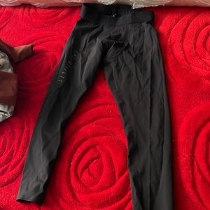 Lululemon mens compression 3/4 tights black never worn no tags